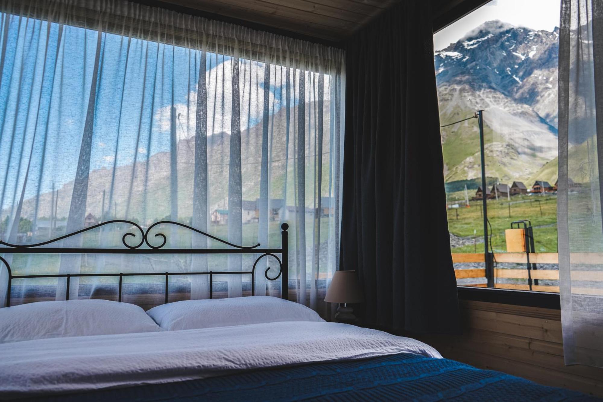 Traveler'S Cottages In Kazbegi Eksteriør billede